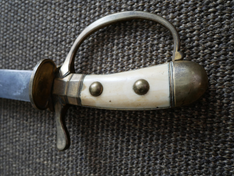 Preview: Hirschfänger mit verzierter Klinge um 1800/20