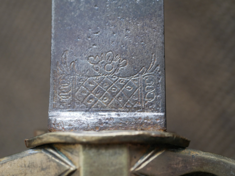 Hirschfänger mit verzierter Klinge um 1800/20