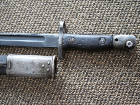 Preview: WWI British P1907 Bayonet with numerous proof marks; good, worn condition. Length: 56.5 cm