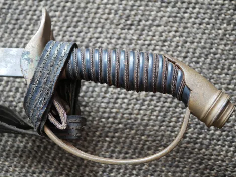 Mecklenburg Infantry Officer's Sword (IOD) '89 by Eickhorn Solingen
