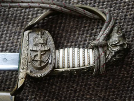 Imperial German Navy – Presentation saber with Damascus blade and deluxe hilt by manufacturer WKC