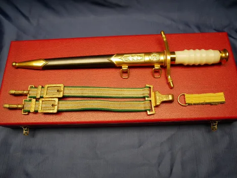 Original GDR NVA General's Dagger of the Border Troops (GT), with Brocade Hanger, in Case