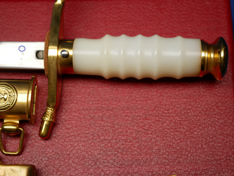 Original GDR NVA General's Dagger of the Border Troops (GT), with Brocade Hanger, in Case