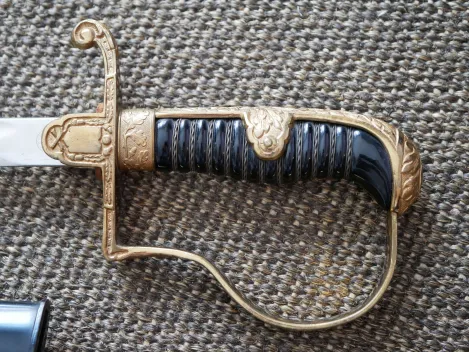 Wehrmacht Army – Officer's Saber by Manufacturer Höller, Solingen