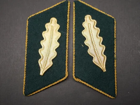 Paar Kragenspiegel General der VP Volkspolizei DDR