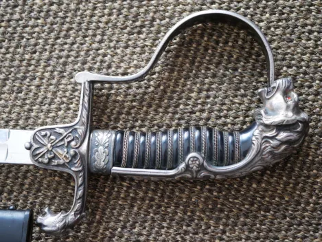 SS-Verfügungstruppe parade saber / lion-head saber, Model 113, by manufacturer Alcoso