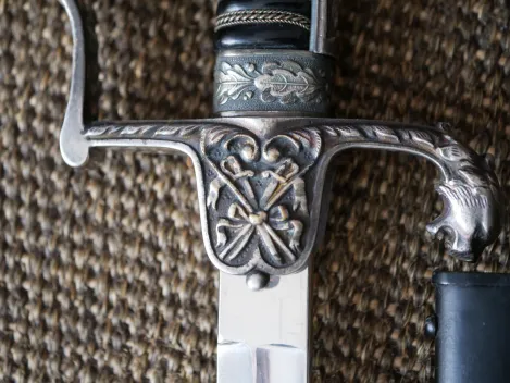 SS-Verfügungstruppe parade saber / lion-head saber, Model 113, by manufacturer Alcoso