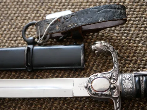 SS-Verfügungstruppe parade saber / lion-head saber, Model 113, by manufacturer Alcoso