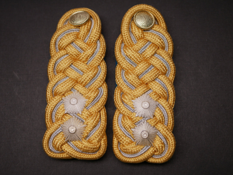 GDR NVA – Pair of shoulder boards / shoulder straps for a Lieutenant General (Generalleutnant) of the LSK (Air Force) uniform
