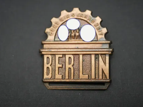Abzeichen Berlin - Gebt mir 4 Jahre zeit