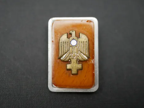 Bernstein Abzeichen - DRK Deutsches Rotes Kreuz