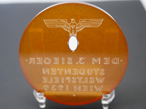 Bernstein Plakette / Medaille - "Dem 3. Sieger" Studenten Weltspiele Wien 1939 im Etui