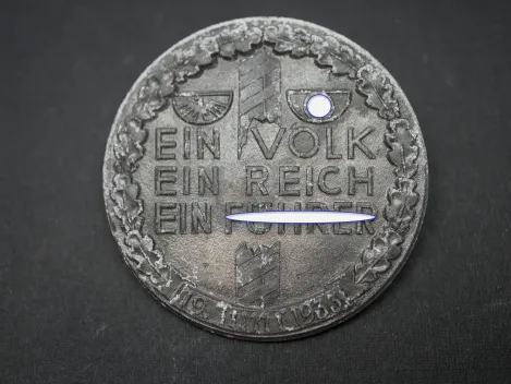 Abzeichen - Ein Volk Ein Reich Ein Führer
