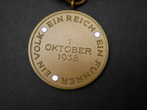 Sudetenland Medal (Commemorative Medal of 1 October 1938) in its case