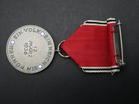 Orden / Medaille zur Erinnerung an den 13. März 1938  Anschluss Österreich im Etui