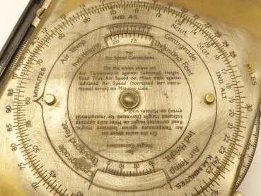 WW2 RAF Pilot Navigationscomputer MK. III D Ref. Nr. 6B / 180 ICAN Calibration