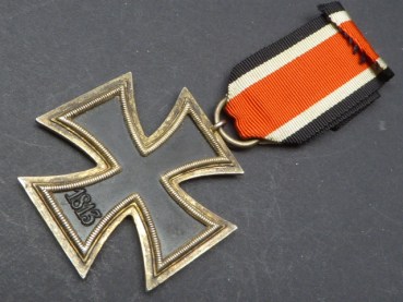 EK2 Eisernes Kreuz 2. Klasse am Band