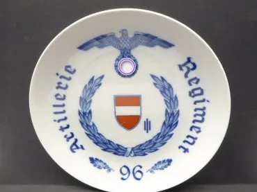 Meissen Teller - "Artillerie Regiment 96"