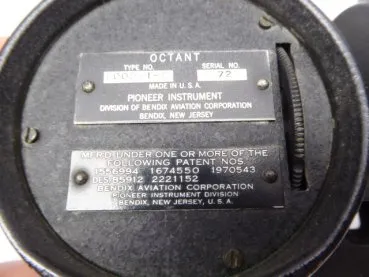 USA - Airplane Octant, Pioneer Instrument in the box