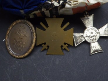 3 medal clasp - Hanseatic Cross Lübeck + KTK 1914-18 + RAD service award for 4 years - plus the field clasp