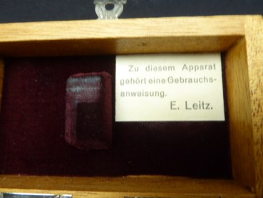 Mikroskopstativ - Berek’schen Drehkompensator E. Leitz Wetzlar No 260 im Etui