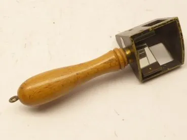 Angle prism with manufacturer F.A. Thiele Kjøbenhavn