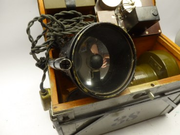 Lichtmorsegerät - Kleines optisches Signalgerät ZG6 01, Type S 855 - Telegrafen Werkstätten KBLEY in Prag