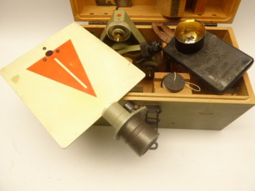 Zeiss target plate with accessories in the box