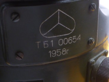 UdSSR - Theodolit TB1 von 1958 mit viel Zubehör im Kasten