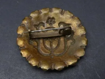 Badge - runic brooch