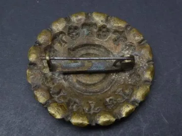 Badge - runic brooch