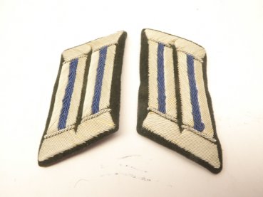Pair of collar tabs for officers doctor