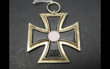 Eisernes Kreuz 2. Klasse / EK2 mit Hersteller 24
