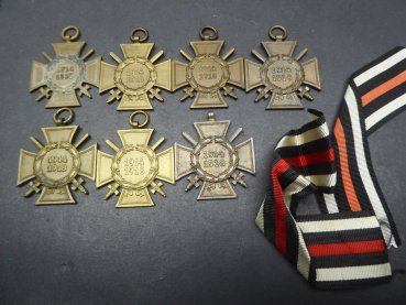 7x Kriegsverdienstkreuz 1914/18 + zwei Bänder
