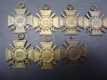 7x Kriegsverdienstkreuz 1914/18 + zwei Bänder