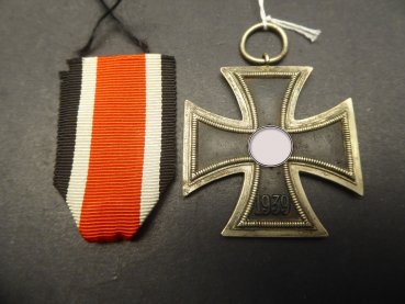 EK Iron Cross 2nd class on ribbon - unmarked piece from the manufacturer 75