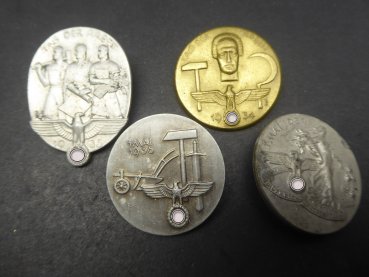 4x badges - May 1, 1934 + 1935 + 1936 + 1939