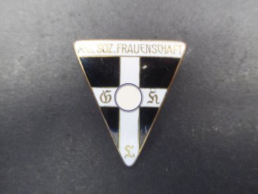 Badge - NSF National Socialist Women's Association 5. Form 44 mm