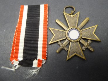 KVK Kriegsverdienstkreuz 2. Klasse mit Schwerter + Band