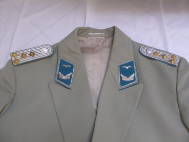 Nachlass NVA LSK Luftstreitkräfte eines Fliegeringenieur - Dolch + Uniform + Orden
