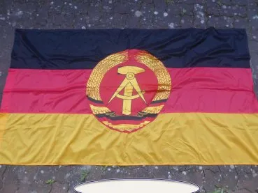 DDR NVA Fahne Dienstfahne 200 x 120 cm - Polyester + Kunstseide