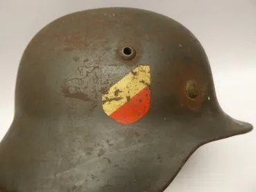 LW Luftwaffe - Stahlhelm M35 mit Doppelembleme - unberührter Dachbodenfund