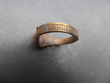 Preview: Originaler Totenkopfring im Fundzustand / Hortfund, nicht fertig gestellt