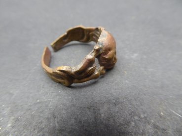 Original skull ring as found / hoard, unfinished