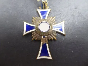 Mutterkreuz in Bronze am Band