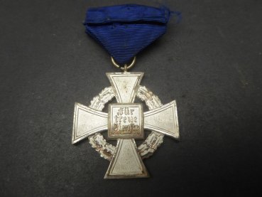 Loyalty Service Medal 2nd level for 25 years on a ribbon