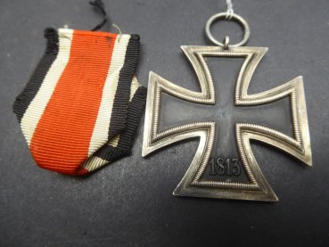 EK2 Iron Cross 2nd Class 1939 on a ribbon - unmarked piece - either 24 or 55