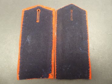 Two individual shoulder boards - Prussian Infantry Regiment No. 11