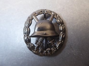 VWA Verwundetenabzeichen in Schwarz 1918 - Durchbrochene Ausführung - magnetisch