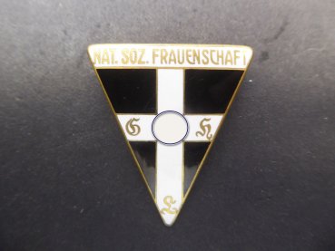Badge - Nat. Soc. Female stock, large version with number WZ 445379, Steinhauer & Lück
